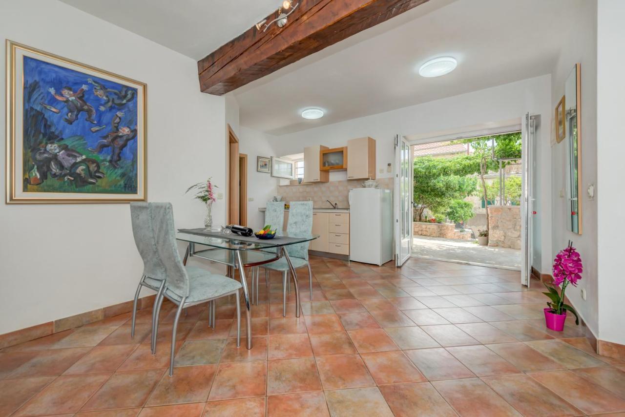 Apartments Obala Bol Extérieur photo